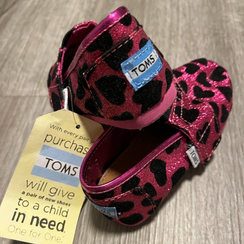 Toms Heart Glitter Shoe